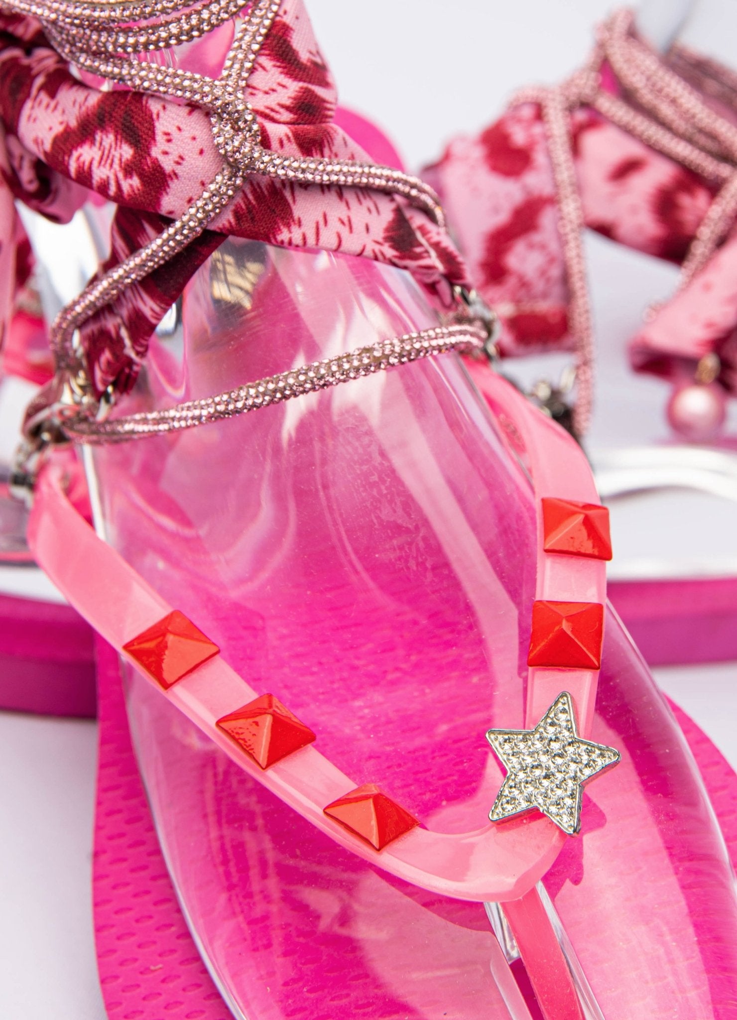 Pretty pink fiesta glamflips - Peggell