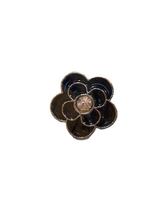 Crystal clover black + silver charm