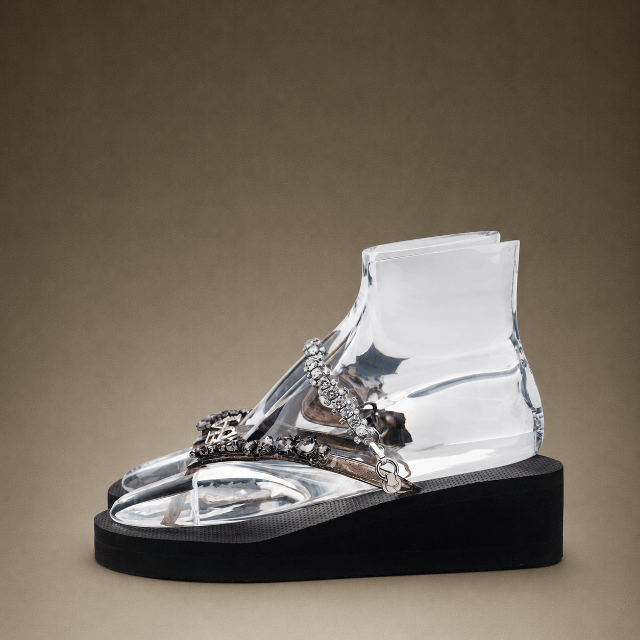 Black & Silver Wedge - Peggell Mallorca SL