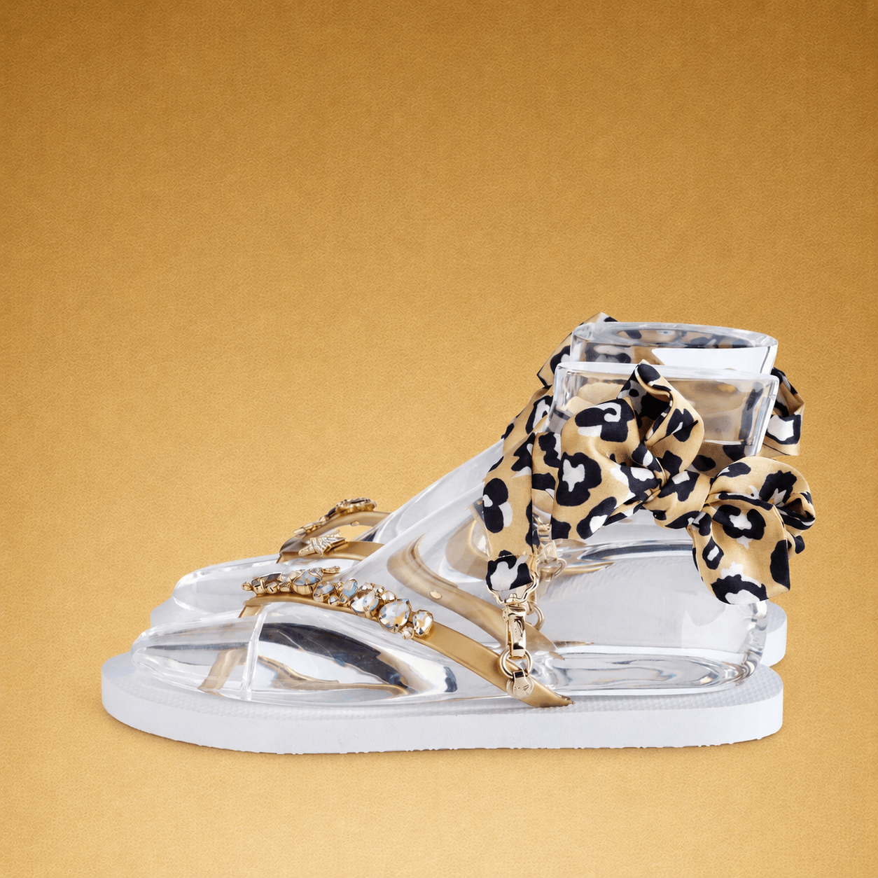 Golden Leopard - Peggell Mallorca SL