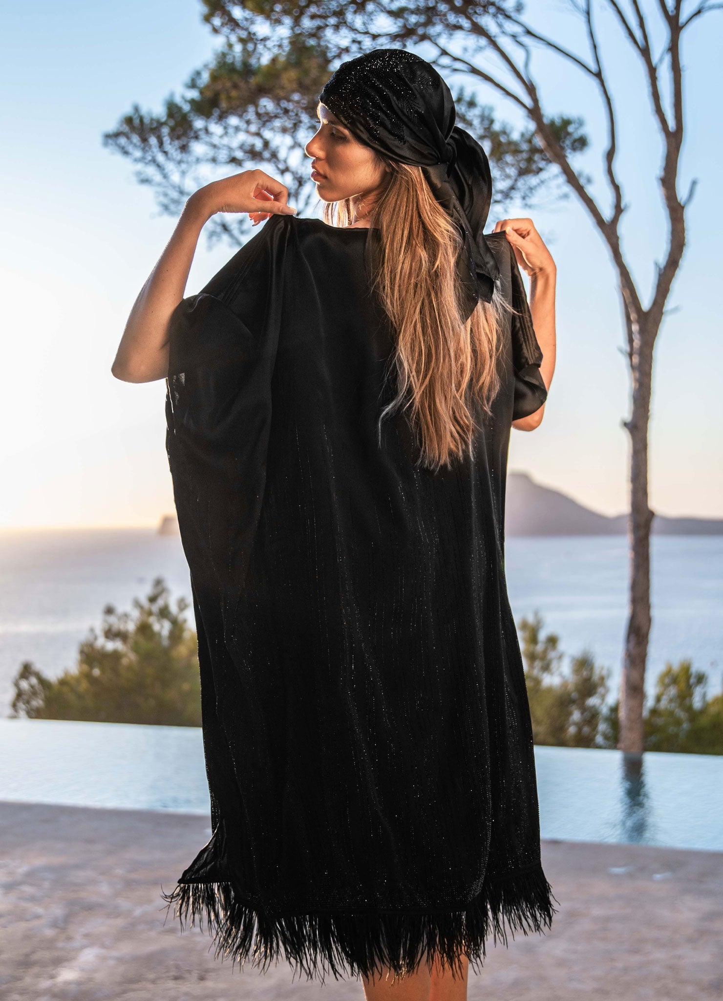 Palmtrees Feather Mulberry Silk Kaftan in Black - Peggell