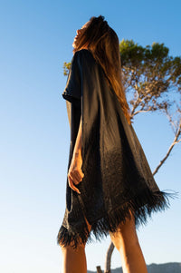 Palmtrees Short Mulberry Silk Kaftan with Feathers in Black - Peggell