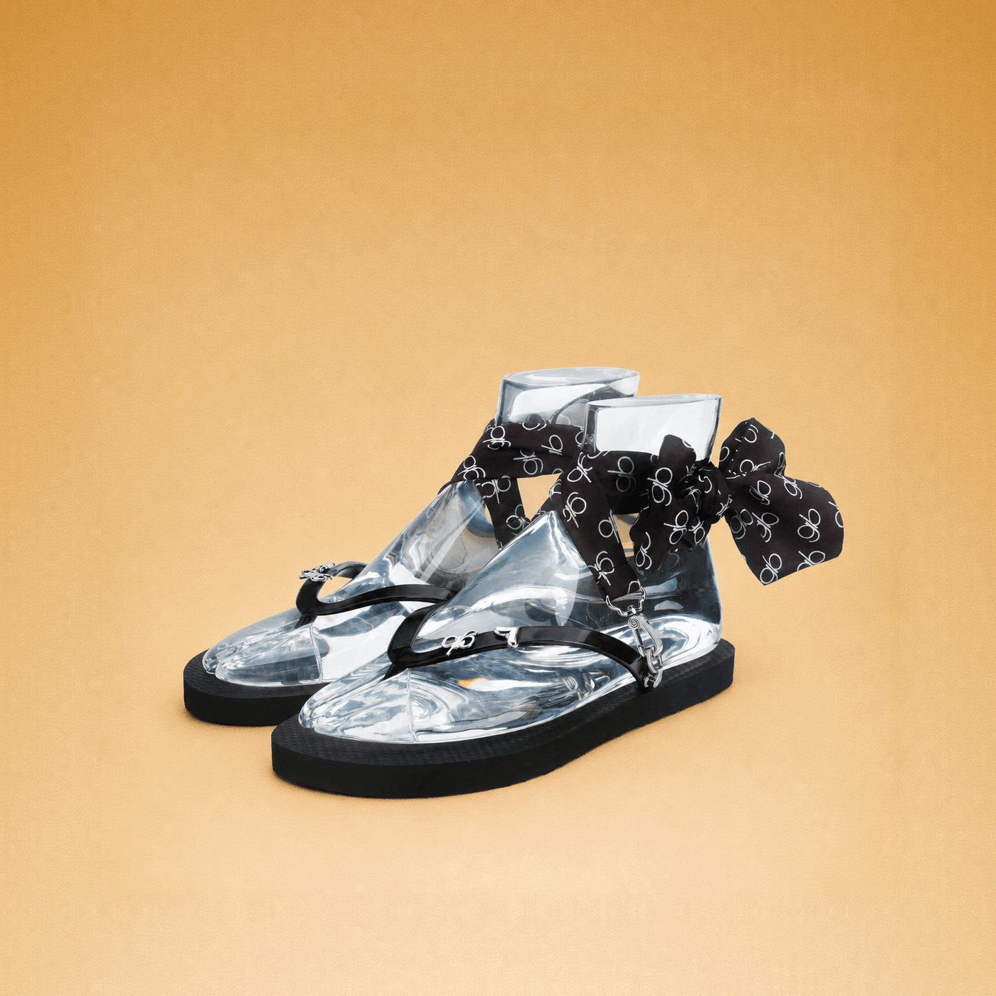 Peggell x Gitta Banko Black GB Glamflip® Silver - Peggell Mallorca SL