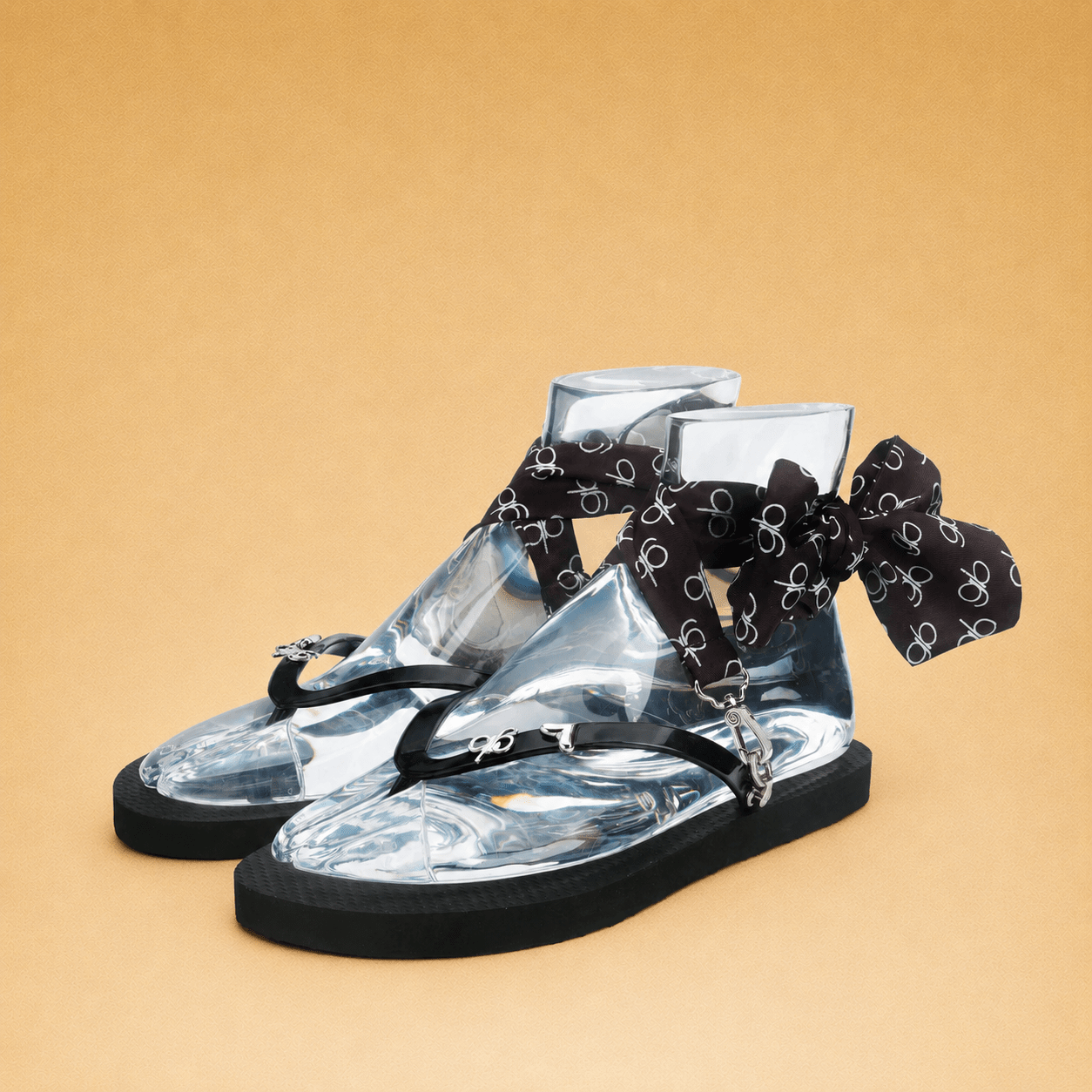 Peggell x Gitta Banko Black GB Glamflip® Silver - Peggell Mallorca SL